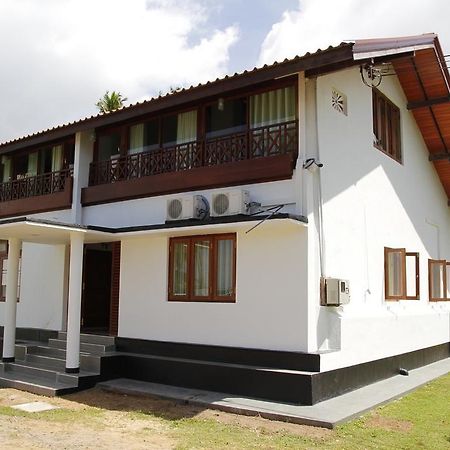 Acquabey Surf Villa Matara Exterior foto